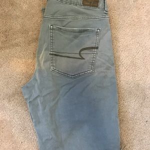 American eagle green Tomgirl pants